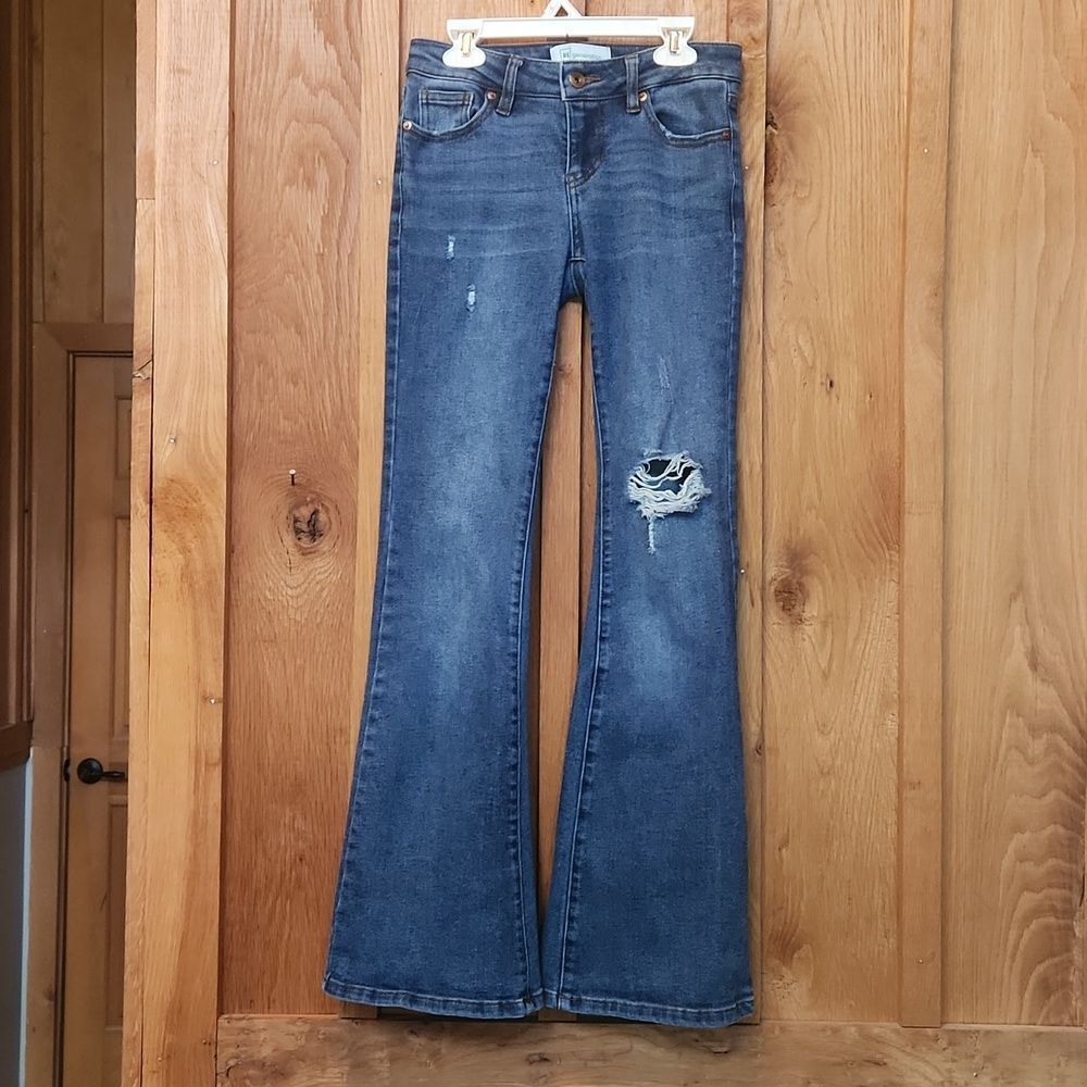 Celebrity Pink Distressed Low Rise Flare Jeans, Juniors 1, Blue Wash Denim